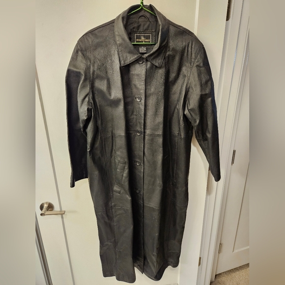 Brandon Thomas Jackets & Blazers - NWOT - Leather Brandon Thomas Black Long Trench Coat - Size 1X